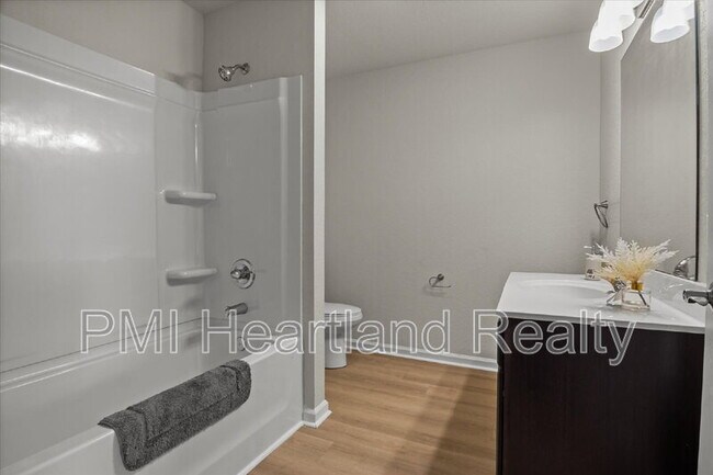 Building Photo - 260 Spanish Moss Cir