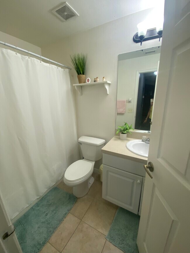 Building Photo - 4629 29th St SW