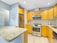 Building Photo - 162 Cypress Club Dr