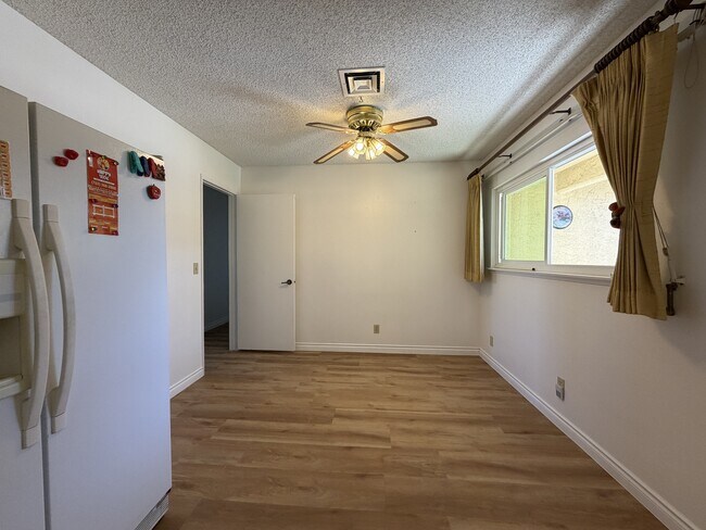 Building Photo - 6822 Endora Dr