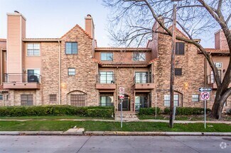 Building Photo - 6008 Auburndale Ave