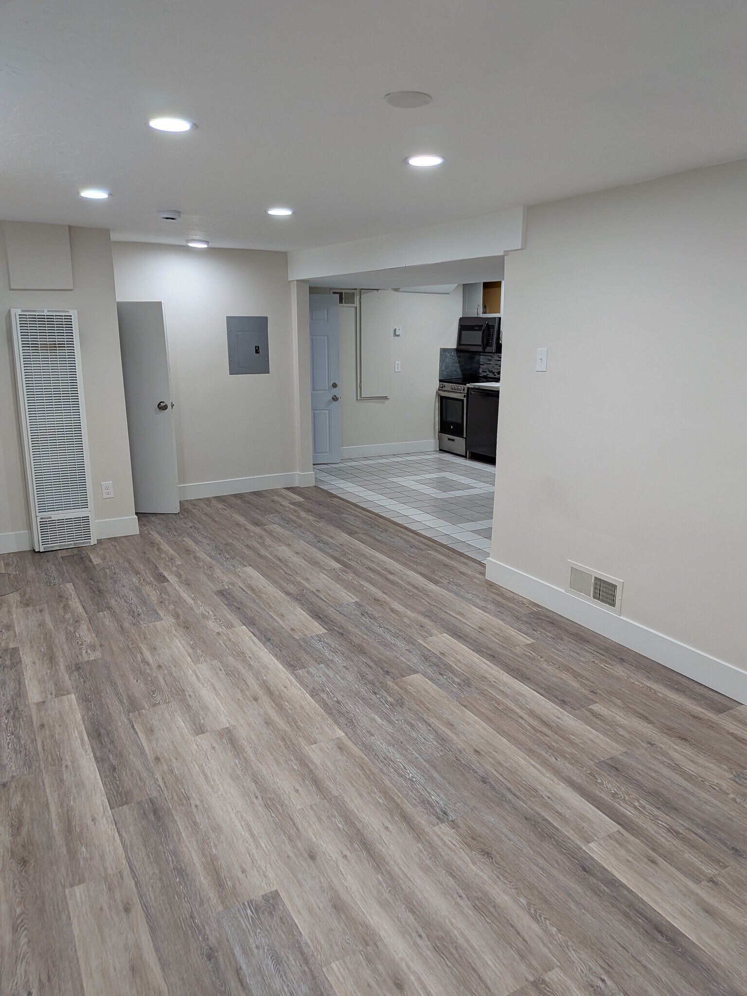 Building Photo - 780 29th St