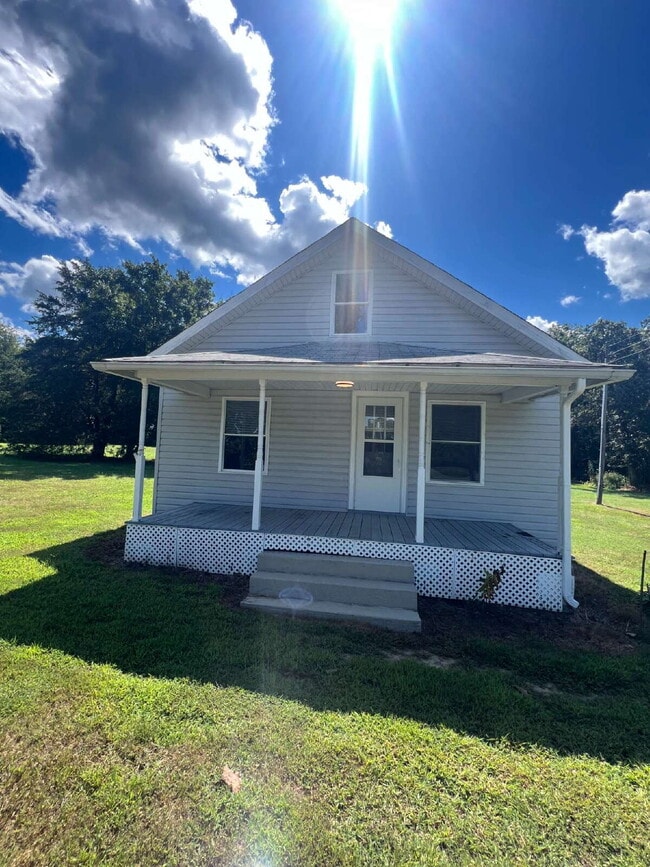 Primary Photo - Charming 2-Bedroom Home Plus Bonus Attic S...