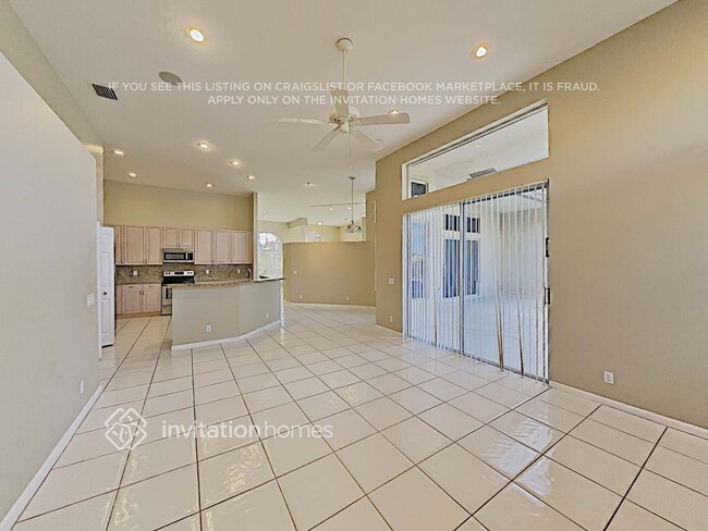 Building Photo - 8227 NW 41st St