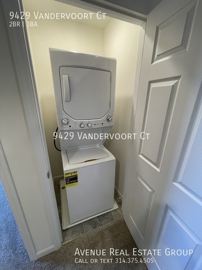 Building Photo - 9429 Vandervoort Ct