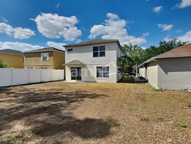 Building Photo - 15312 Starleigh Rd