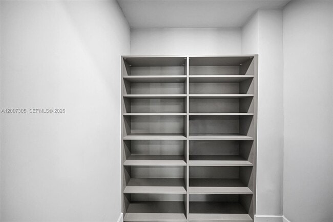 Building Photo - 145 NE 49th St