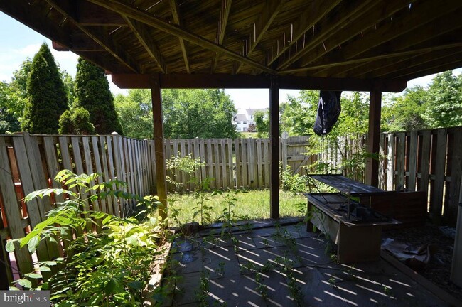 Building Photo - 21774 Kings Crossing Terrace