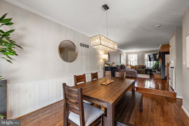 Building Photo - 2115 Fairfield Pl