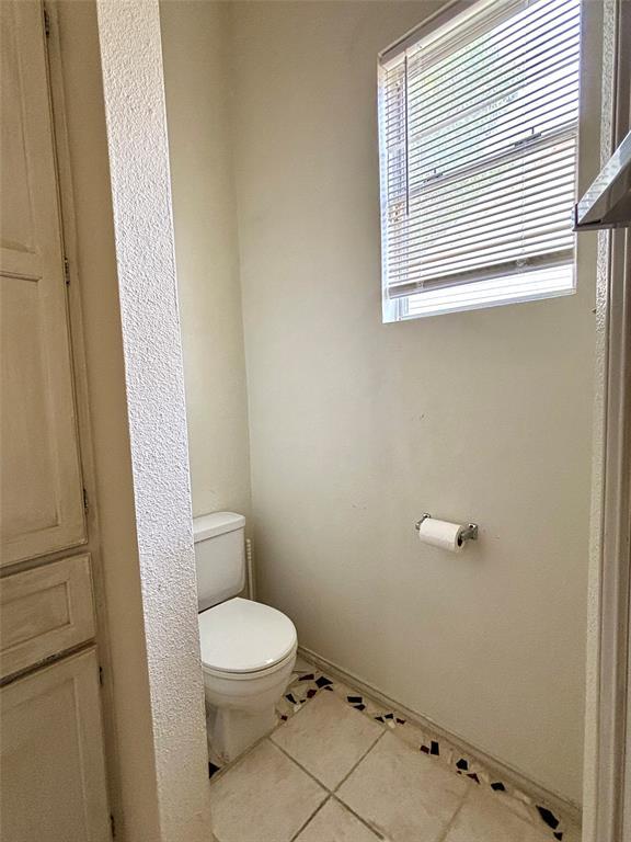 Building Photo - 2139 Cervin Blvd