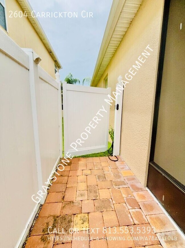 Building Photo - 2604 Carrickton Cir