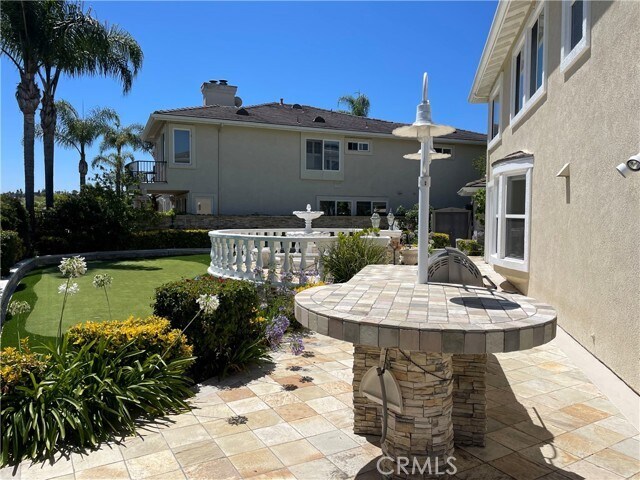 Building Photo - 28592 Point Loma