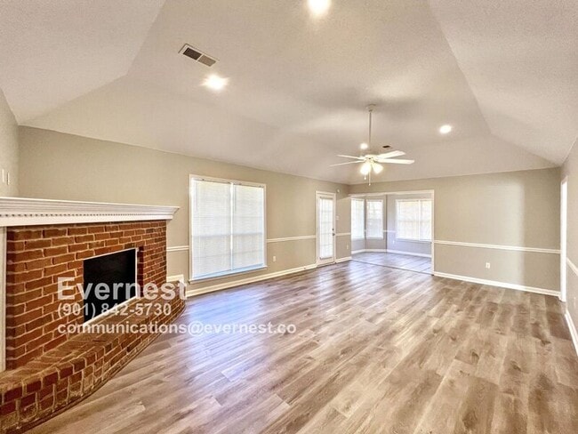 Building Photo - 9880 Seminole Dr