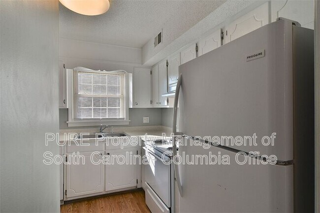 Building Photo - 3700 Bush River Rd