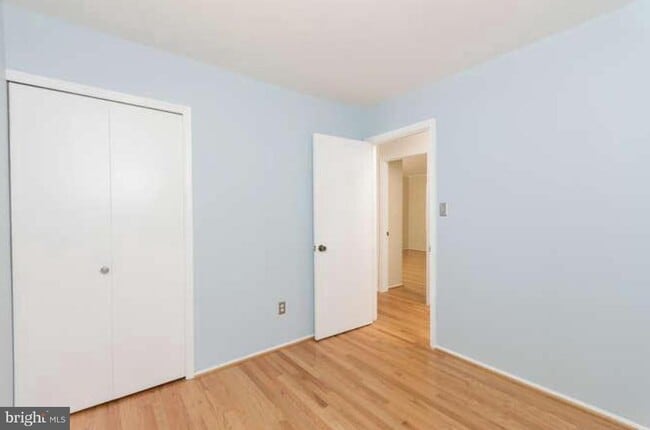 Building Photo - 8302 Moline Pl