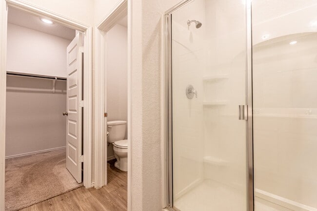 Building Photo - 5823 Hematite Rim