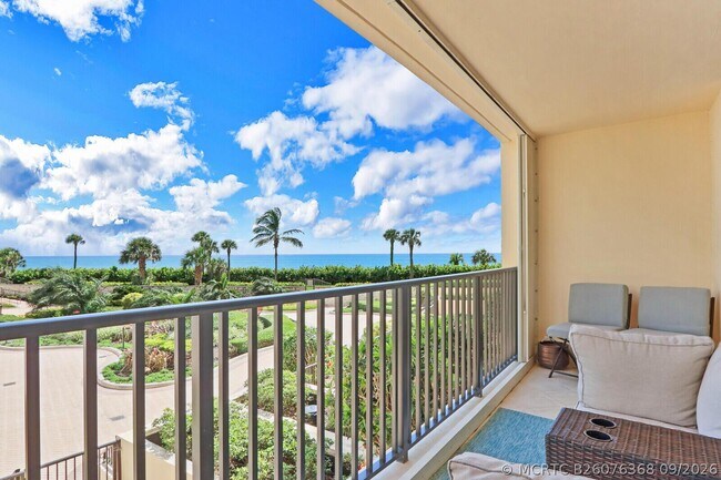 Building Photo - 300 Ocean Trail Way