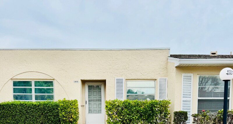 Building Photo - 8757 Bella Vista Dr