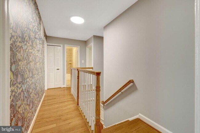 Building Photo - 8995 Parliament Dr