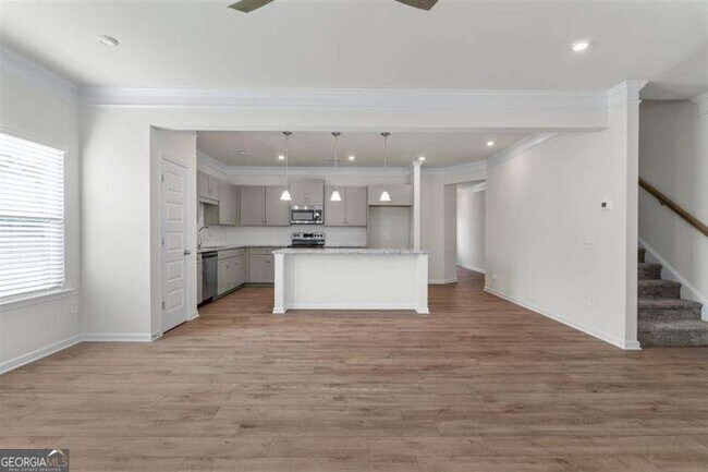 Building Photo - 10 Felton St