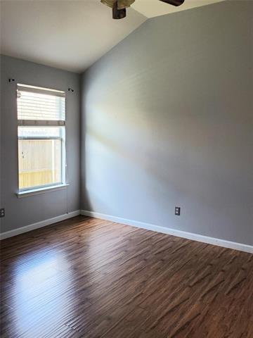 Building Photo - 313 Magnolia Dr