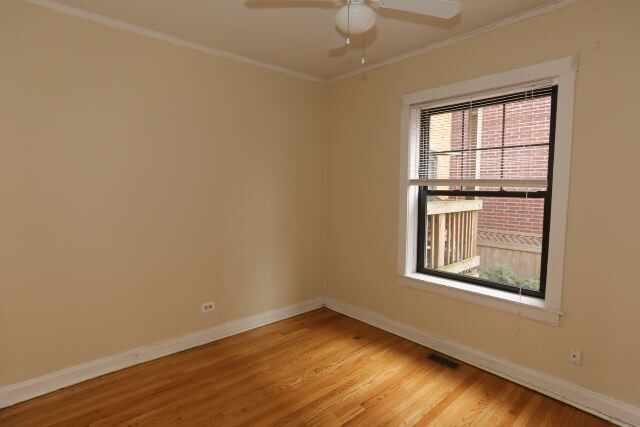 Building Photo - 3003 N Racine Ave