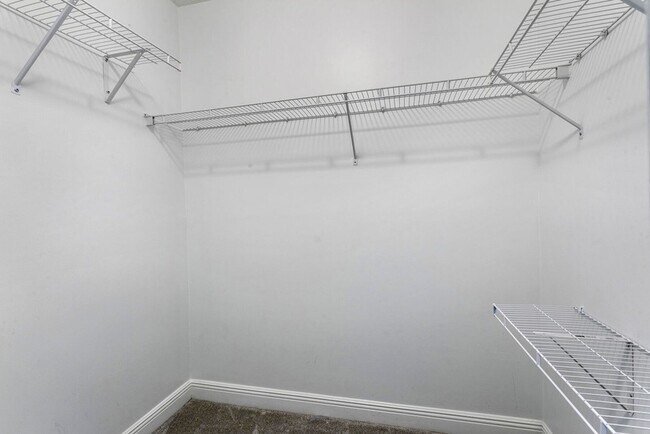Building Photo - 610 Clematis St