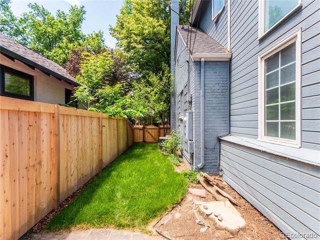 Building Photo - 888 S Josephine St