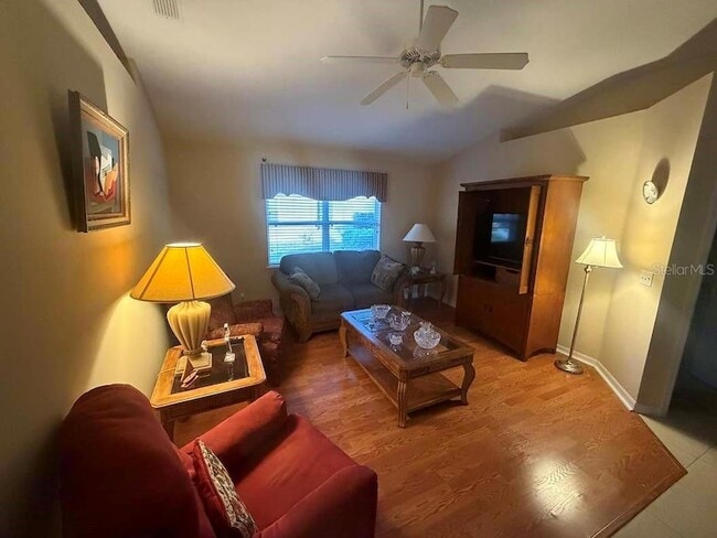 Building Photo - 713 Mountain Ash Way