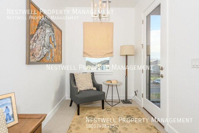 Building Photo - Newer 4-bed Townhome in South Jordan