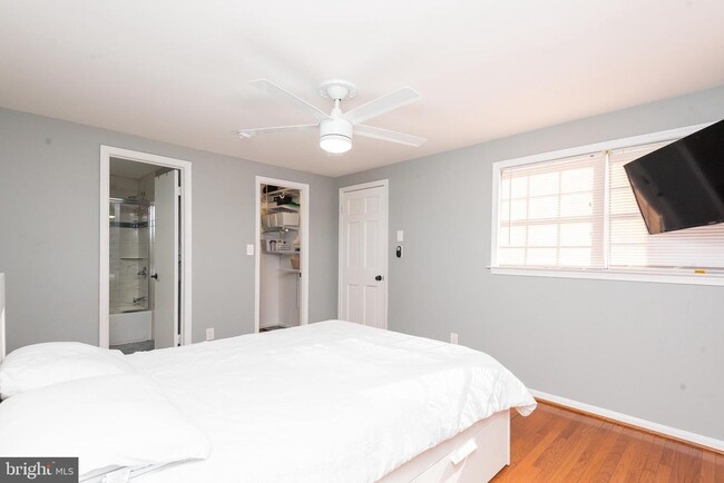 Bathroom and Storage Room - 8822 Dowling Park Pl