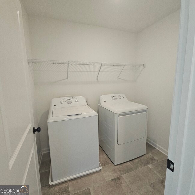 Building Photo - 24 Nickel Dr