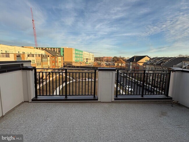 Building Photo - 139 Rubens Dr