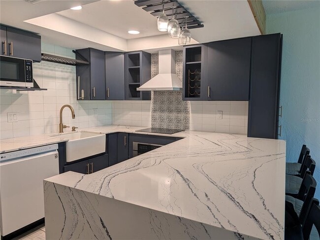 Building Photo - 34 N Ocean Palm Villas
