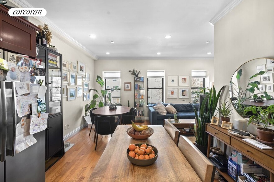 Building Photo - 272 Dean St