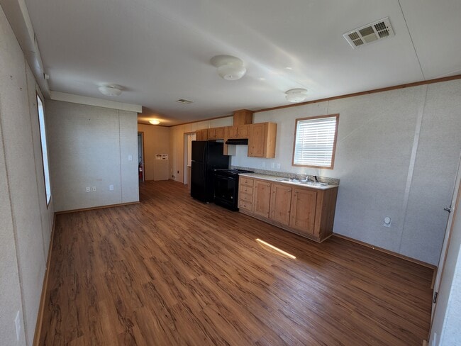 Building Photo - Bullard Mobile Home Park