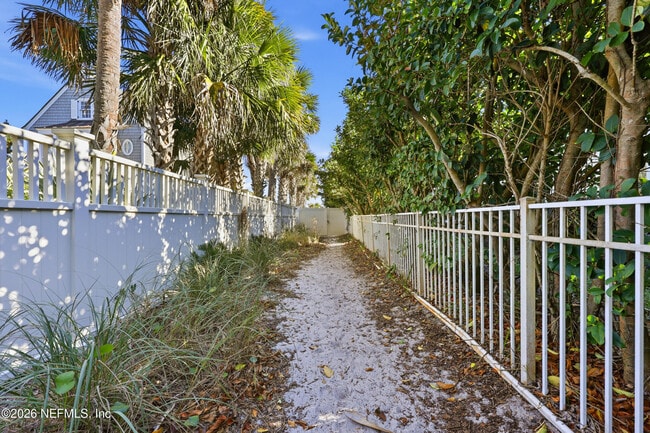 Building Photo - 29 Sea Glass Wy