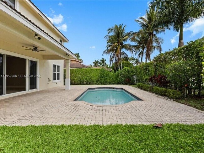 Building Photo - 1819 Mariners Ln