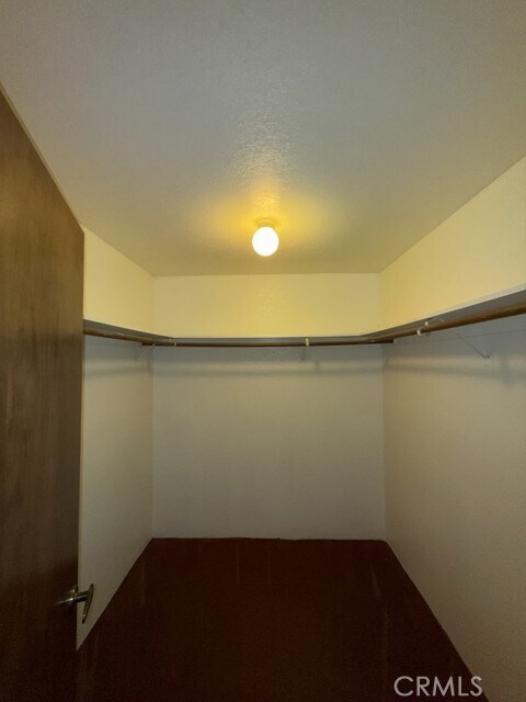 Building Photo - 10 Royale Ave