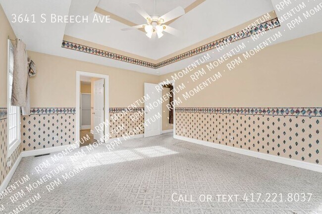 Building Photo - Chesterfield Village 3 Bedroom 2 Bath 2 Ca...