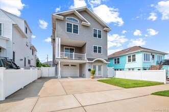 Building Photo - 545 E Fulton St