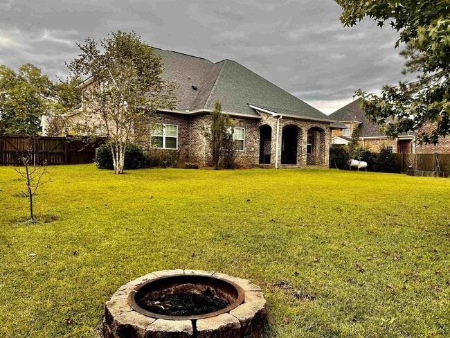 Building Photo - 609 Cannock Ct
