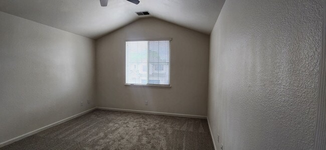 Building Photo - Beautiful 4 Bedroom Home in Elk Grove