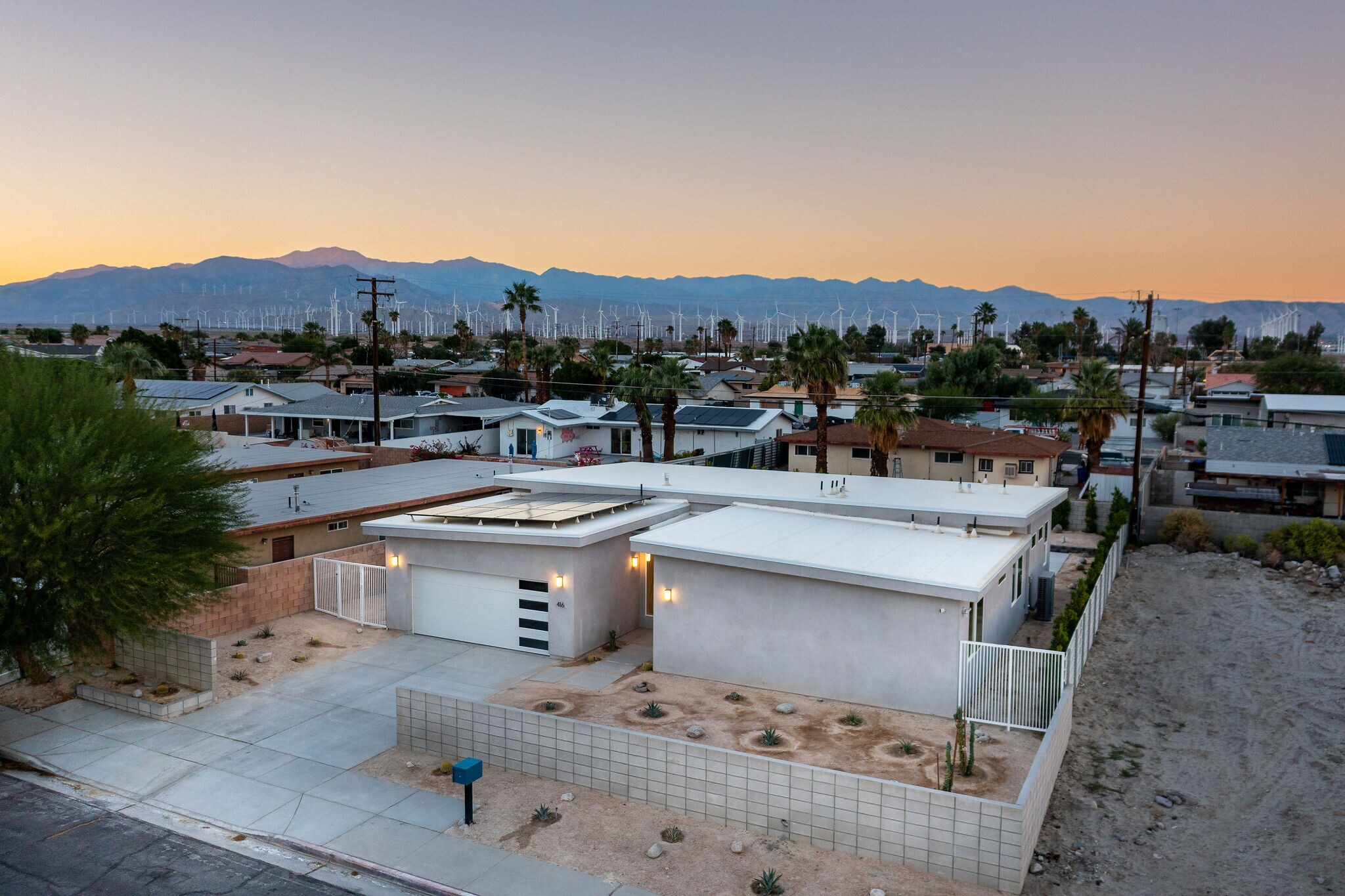 Building Photo - 416 Rosa Parks Rd