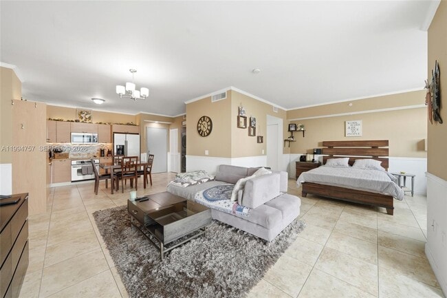 Building Photo - 3180 SW 22nd Terrace