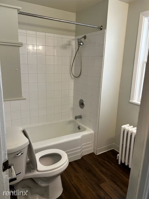 Building Photo - 3 br, 1 bath Triplex - 1104 N 5th St