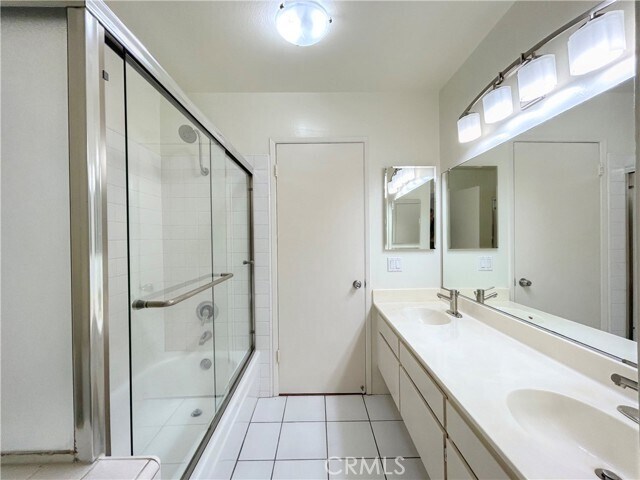 Building Photo - 33938 Alcazar Dr