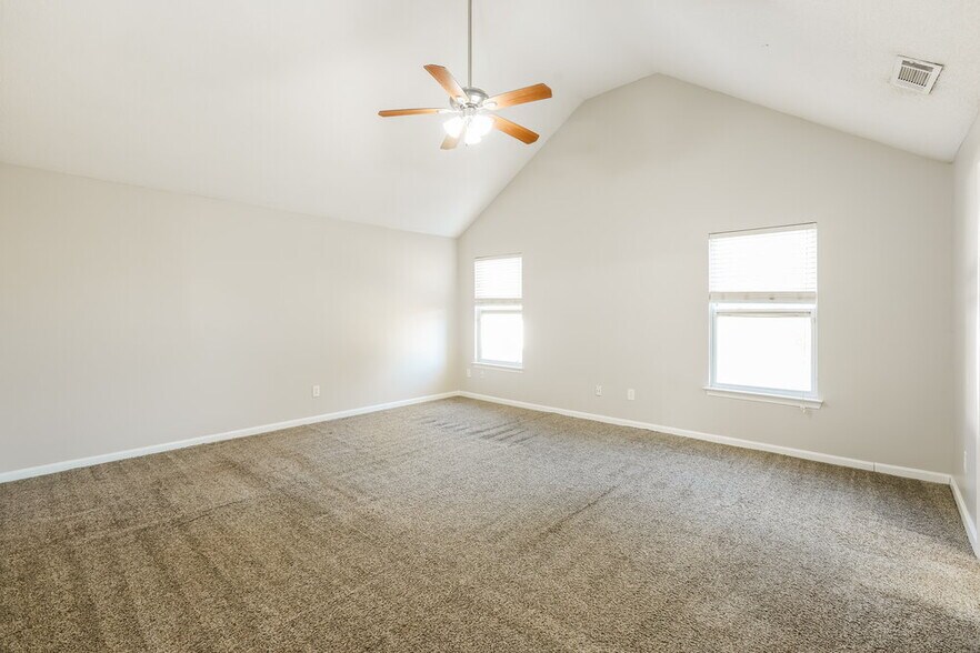 Building Photo - 1006 Rolling Meadows Rd