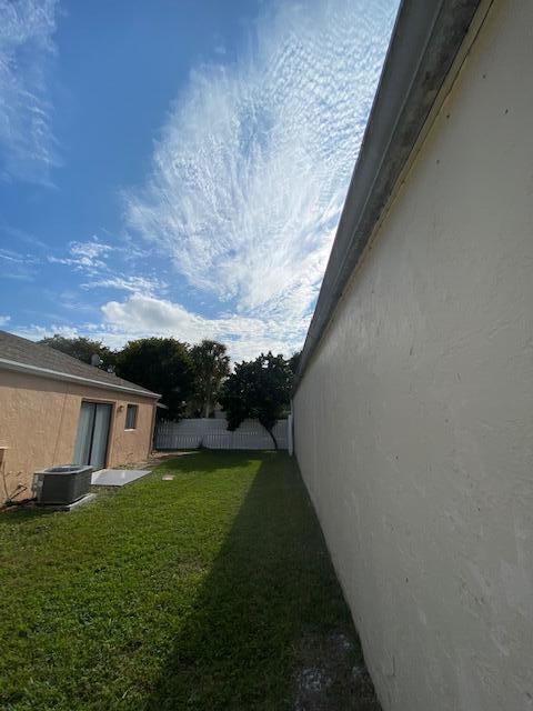 Building Photo - 41 Buxton Ln