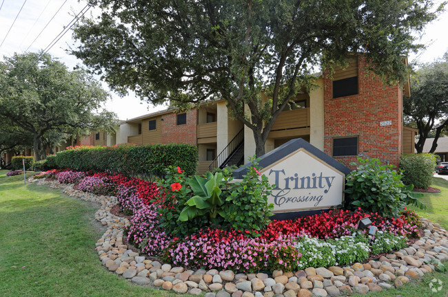 Building Photo - Trinity Crossing